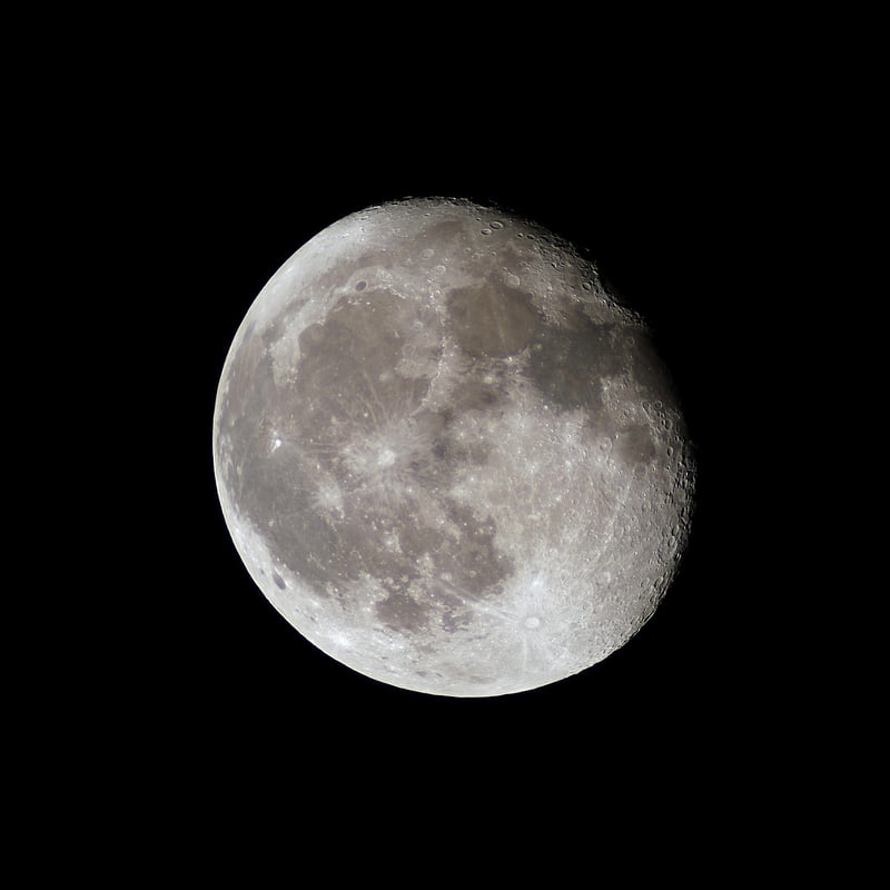 Lunar Performances